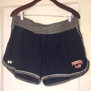 Under Armour Virginia law heat gear semi fitted Shorts